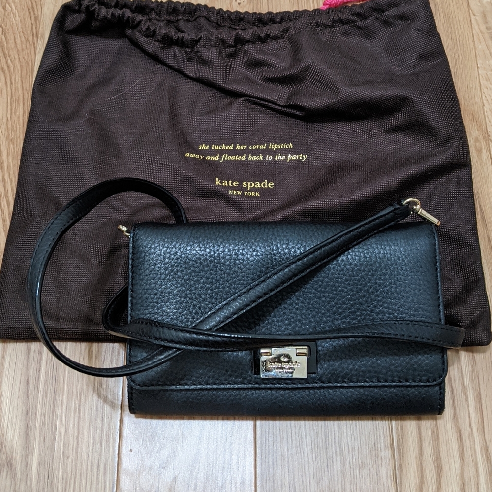 EUC Kate Spade black leather crossbody purse